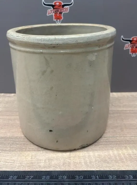 1 Gal. Unmarked Crock. *NO SHIPPING