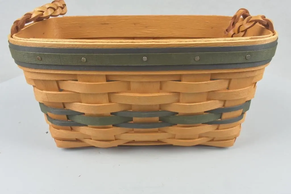 1997 Collector Club Renewal Basket