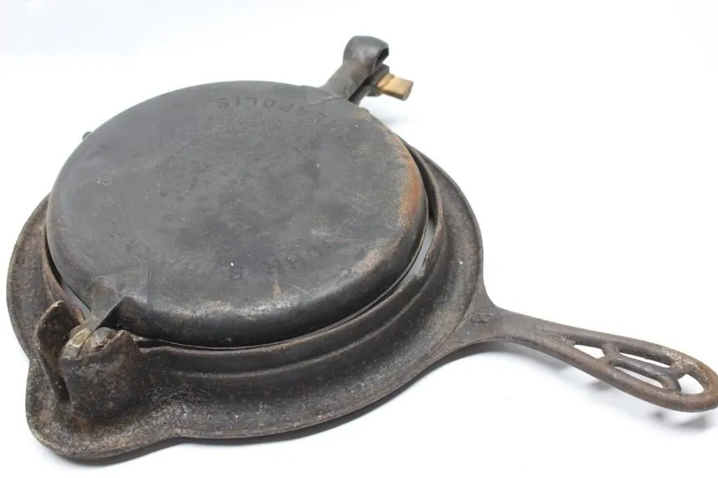 Cast Iron Waffle Iron, John R. Harker Co.,