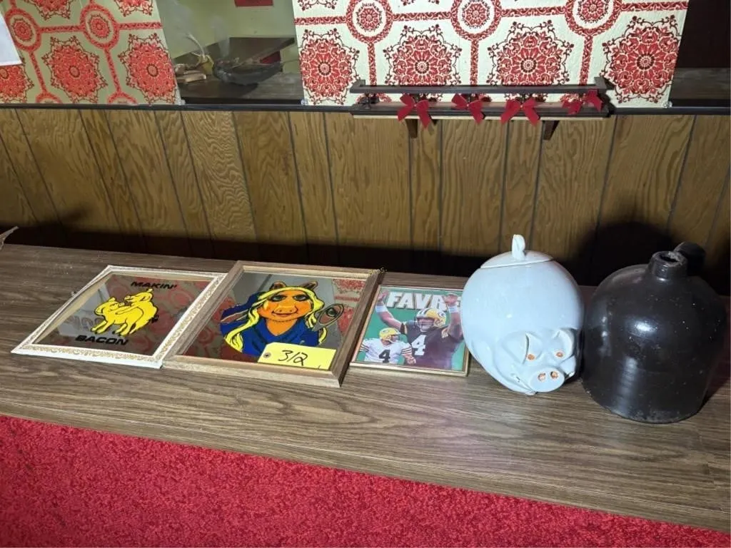 Mirrors, Packer Picture, Jug etc