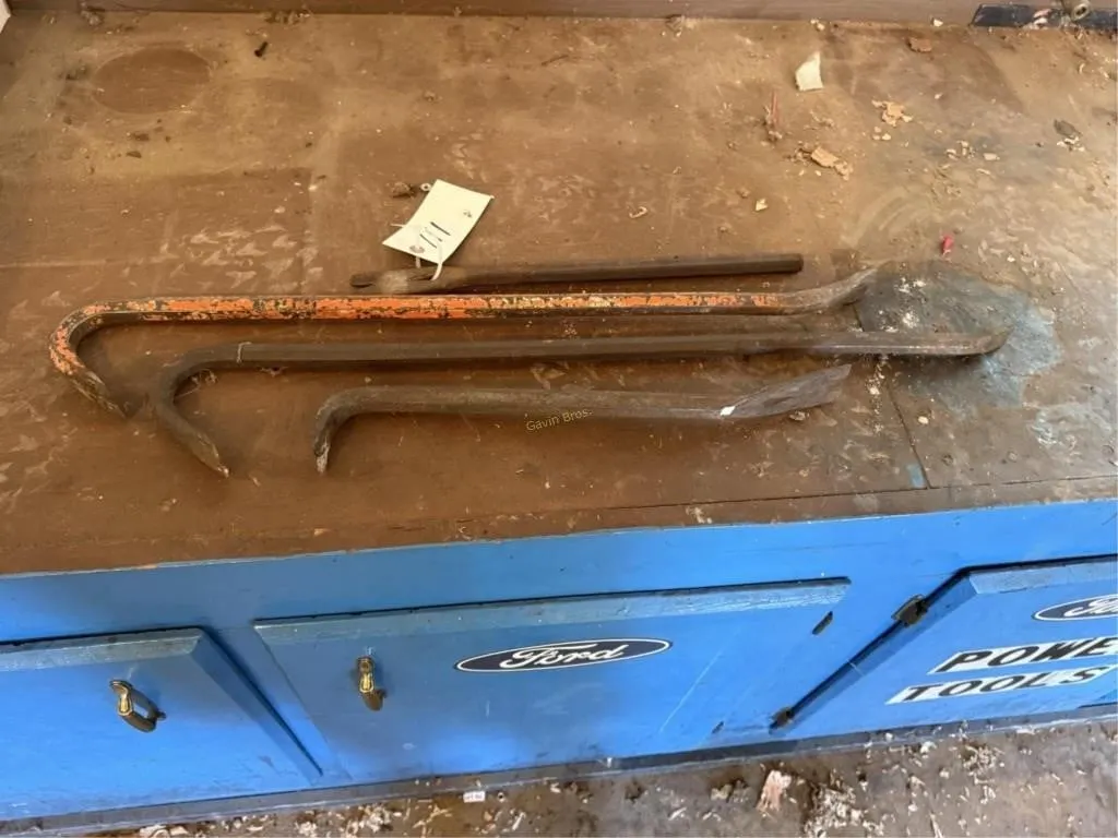 Crowbars