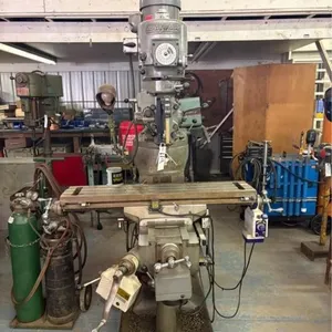 Bridgeport Series 1 J2 Milling Machine