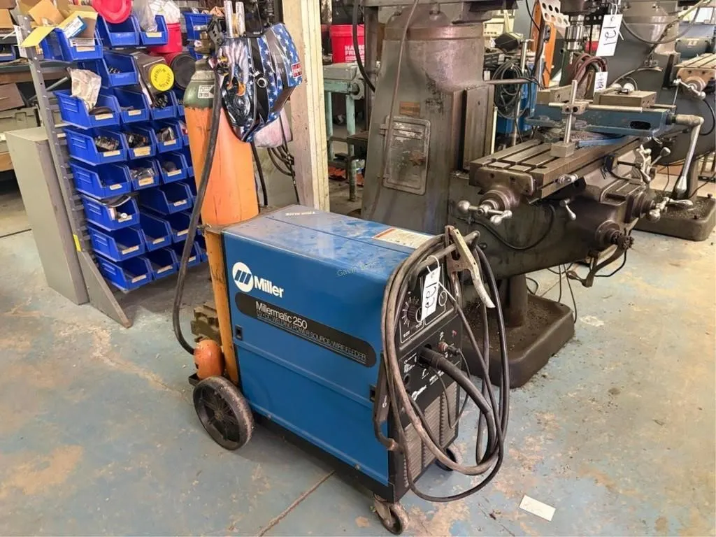 Miller Millermatic 250 CV-DC Arc Welder