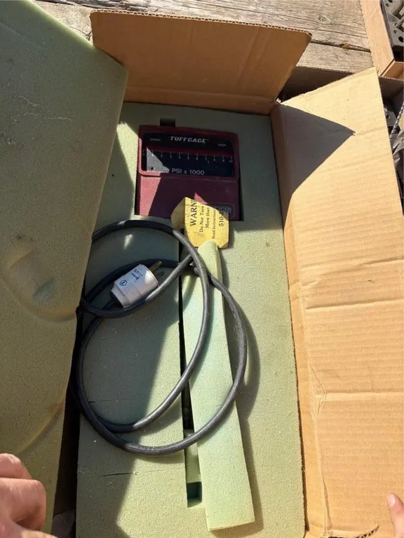 Tuff Gauge PSIX1000