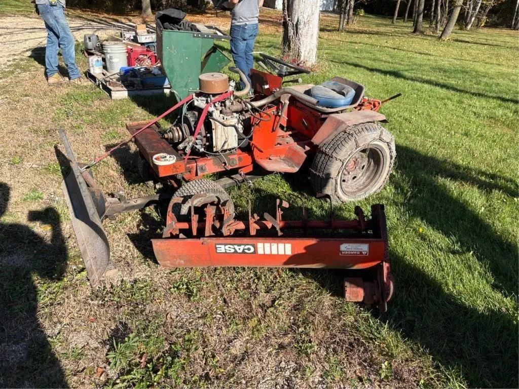 Case 222 Garden Tractor w/attachments.