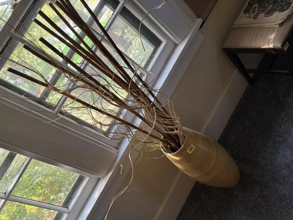Floor vase, decorative sticks included