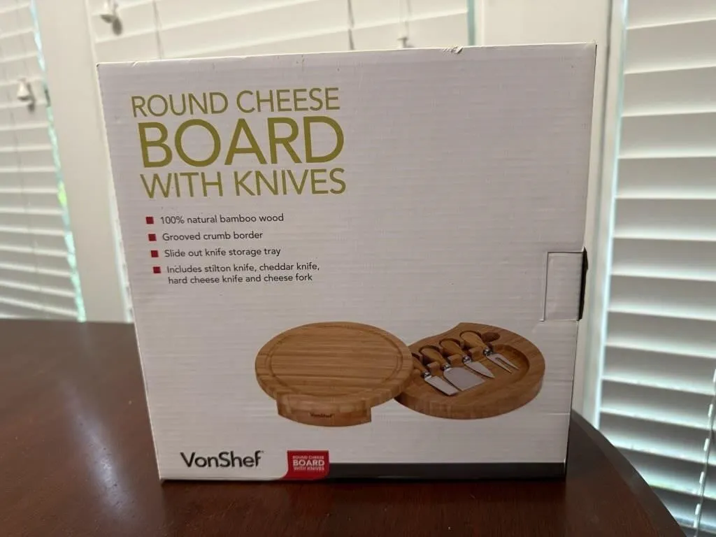 NEW cheese board set
