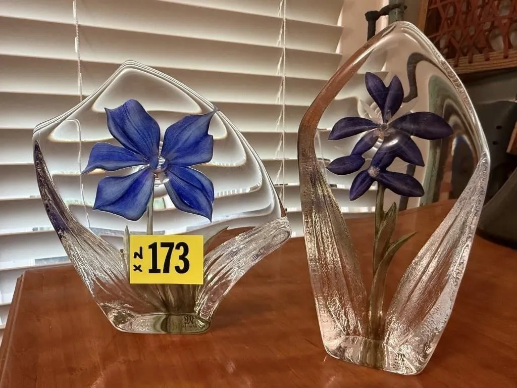 Pressed flower sculptures (2)