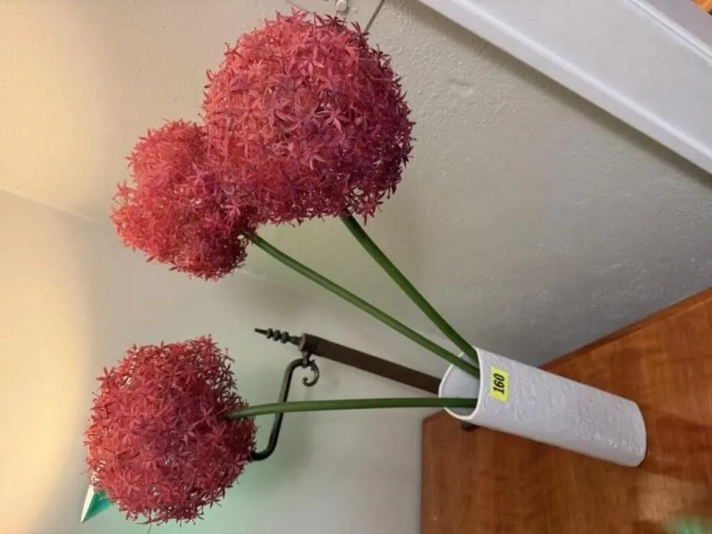 Floral vase