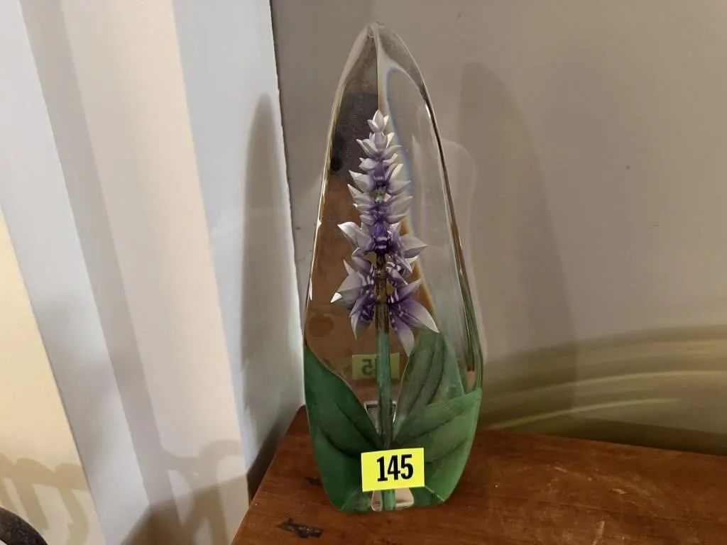 Pressed floral sculpture