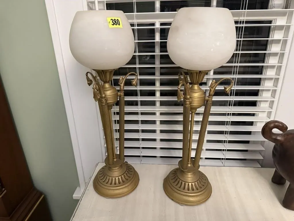 Table lamps (2)