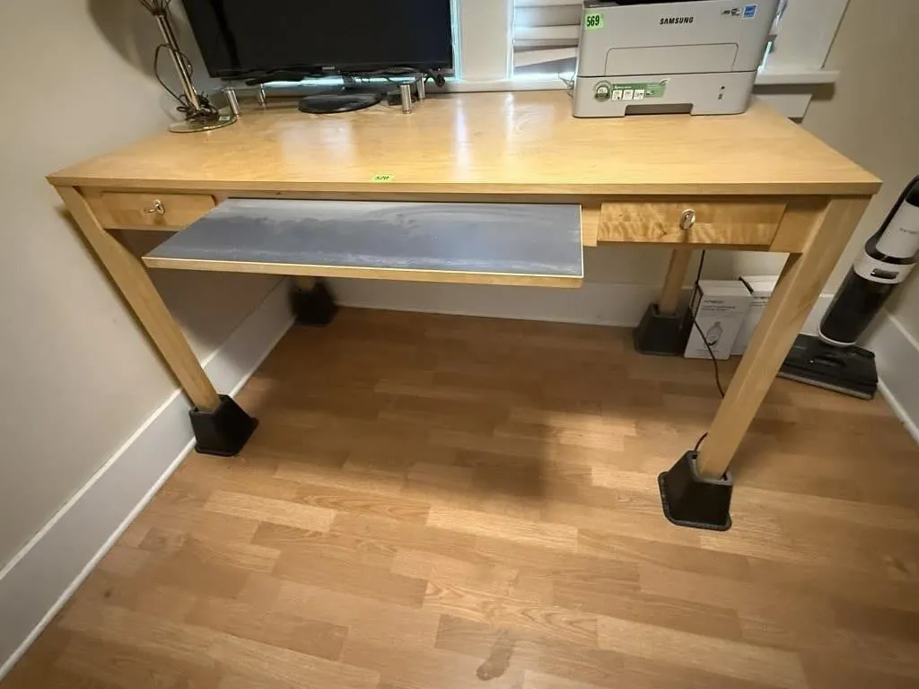 Desk, no contents included