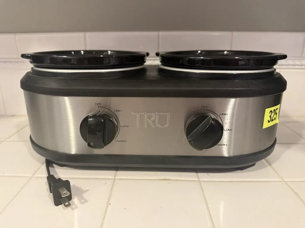 Double dip slow cooker, no lids
