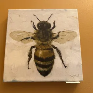 Bee canvas wall decor