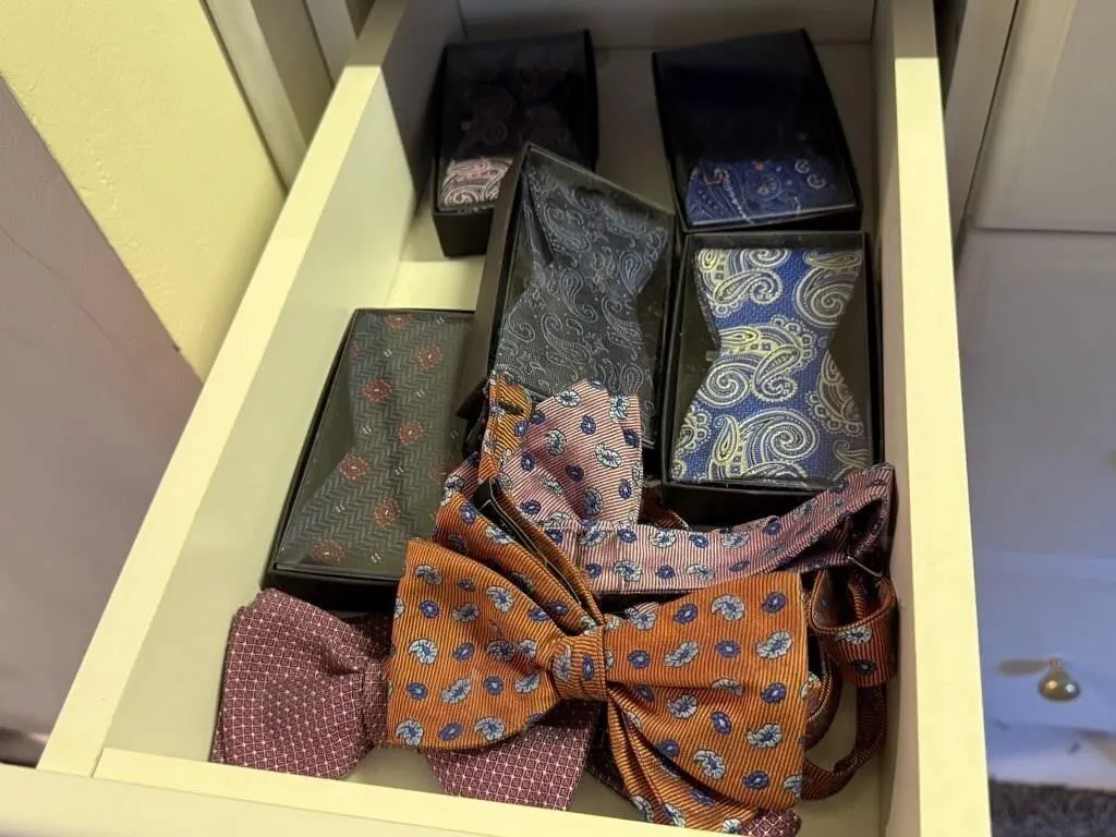 Bow tie collection