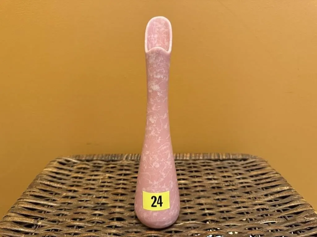 Shawnee pottery vase