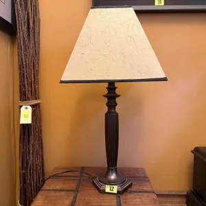 Table lamp