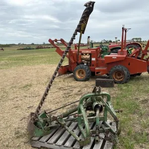 * 7' John Deere 350 Bar Mower s/n: 474172E