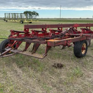 Melroe RR 7-bottom plow s/n: RRH313