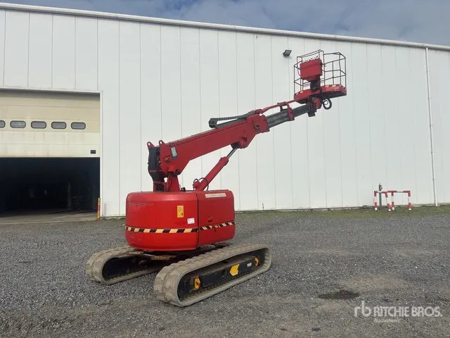 2012 Hitachi HX99B-2 Crawler Diesel Telescopic Boom Lift