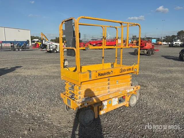 2017 Haulotte Optimum 8 Electric Scissor Lift