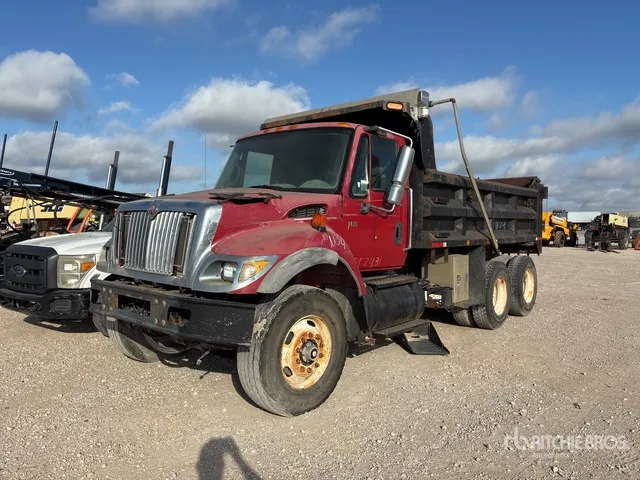 2007 International 7400 6x4 T/A Dump Truck