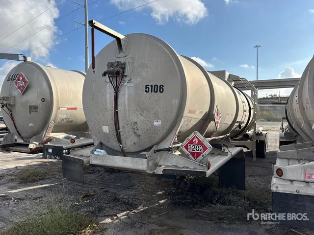 2012 Polar 8400 gal T/A Tanker Trailer