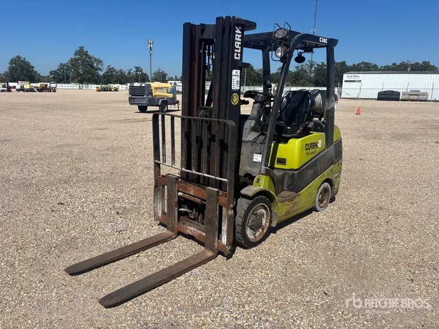 Clark C30CL 5450 lb Cushion Tire Forklift