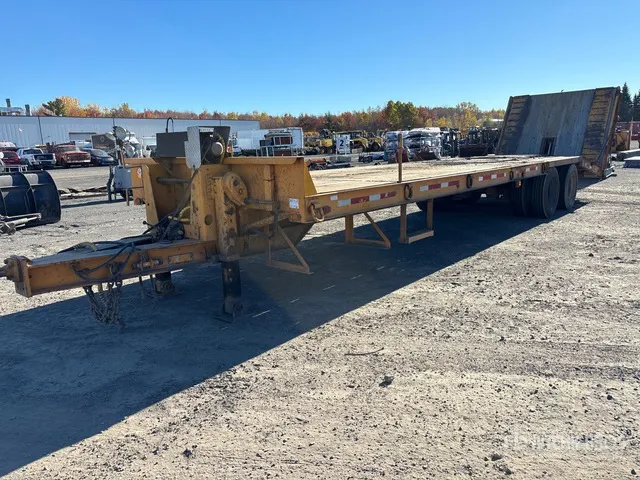 1989 Remfab R3-20-A 34 ft T/A Equipment Trailer