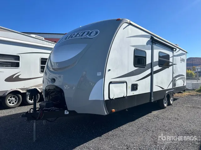 2015 Keystone RV Laredo 25BH 25 ft T/A Travel Trailer
