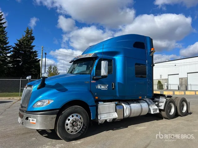 2019 International LT625 6x4 T/A Sleeper Truck Tractor