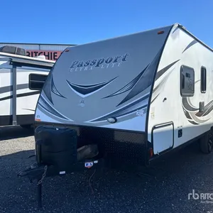 2018 Keystone RV Passport 239ML 22 ft T/A Travel Trailer
