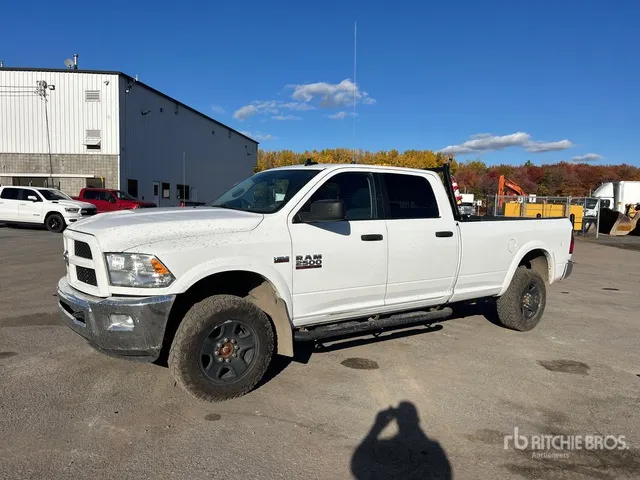 2018 Ram 2500 Heavy Duty Outdoorsman 4x4 Crew Cab Pickup