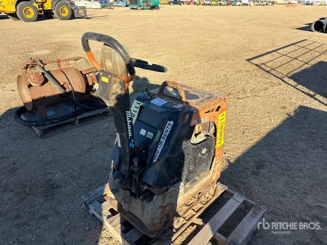 Multiquip MVH-508DZ Vibratory Plate Compactor