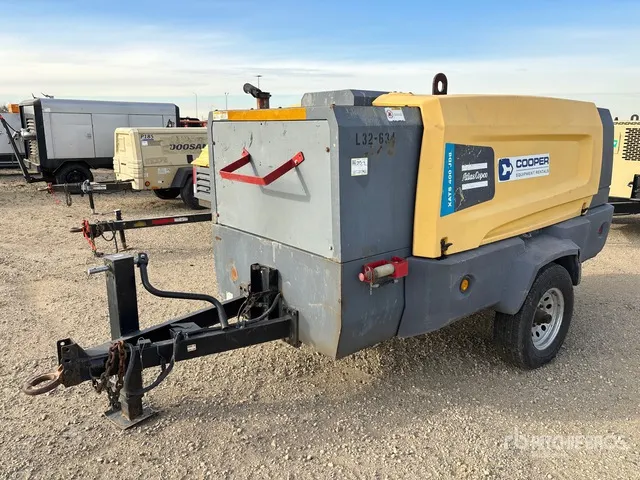 2019 Atlas Copco XATS400 JD 400 cfm Mobile Air Compressor