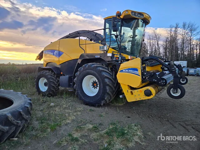 2012 New Holland FR9090 4WD Forage Harvester