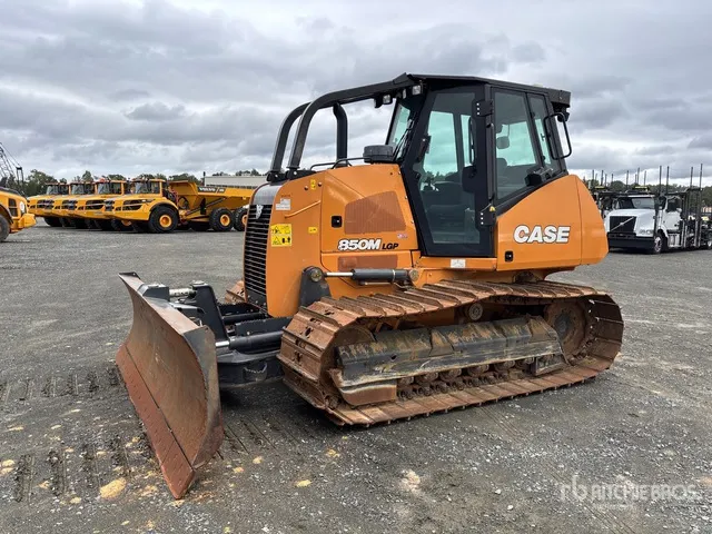 2023 Case 850M LGP Crawler Dozer