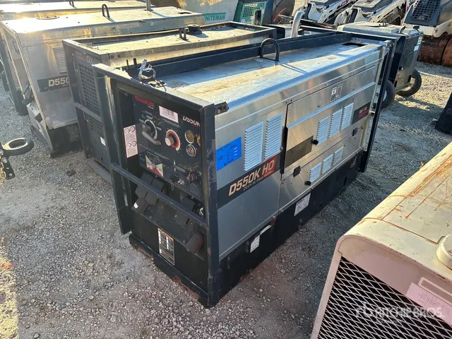 2014 Miller 550 A Skid-Mounted Multi-Process Engine Driven Welder