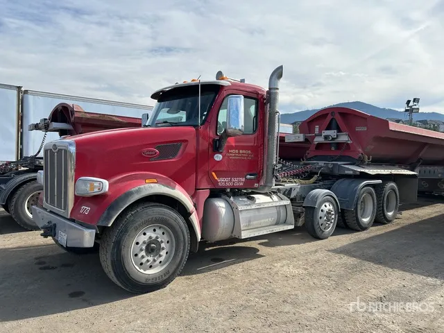 2019 Peterbilt 567 8x4 Tri/A Day Cab Truck Tractor