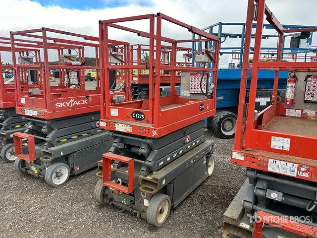 2018 Skyjack SJIII3219 Electric Scissor Lift