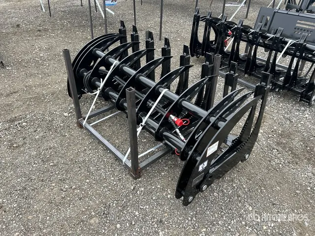 2026 GIYI GY-CLG72 70 in Skid Steer Root Rake