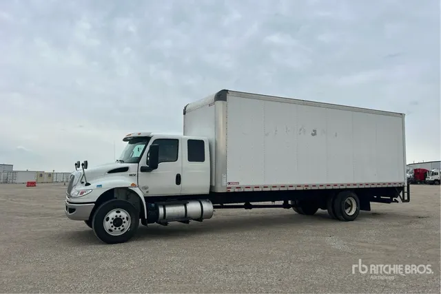 2022 International MV607 4x2 Van Truck