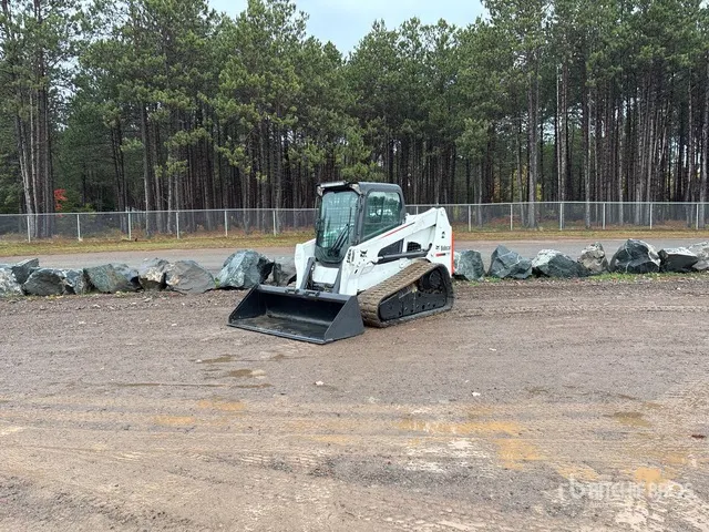 2012 Bobcat T630 Compact Track Loader