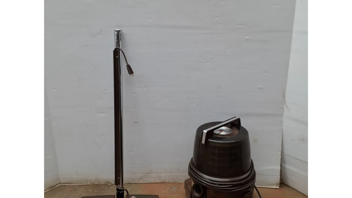 *Rainbow Vacuum Cleaner & Power Nozzle - Missing Tube - As Is, Pickup Only
