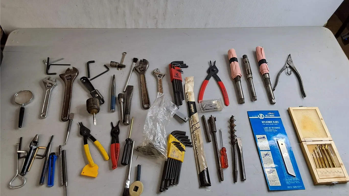 Allen Keys, Wrenches, Replacement Blades, Misc.