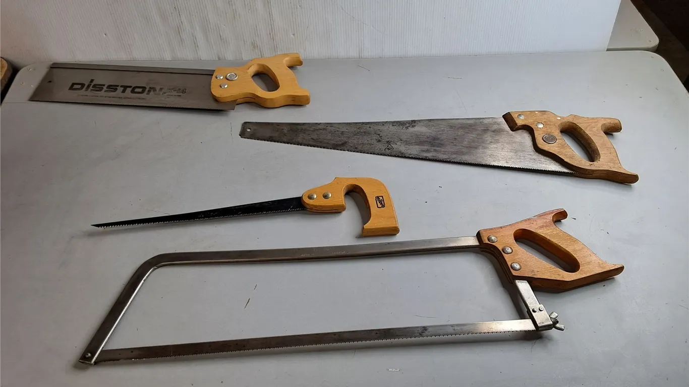 (4) Hand Saws up to 27.5"- Can't Ship