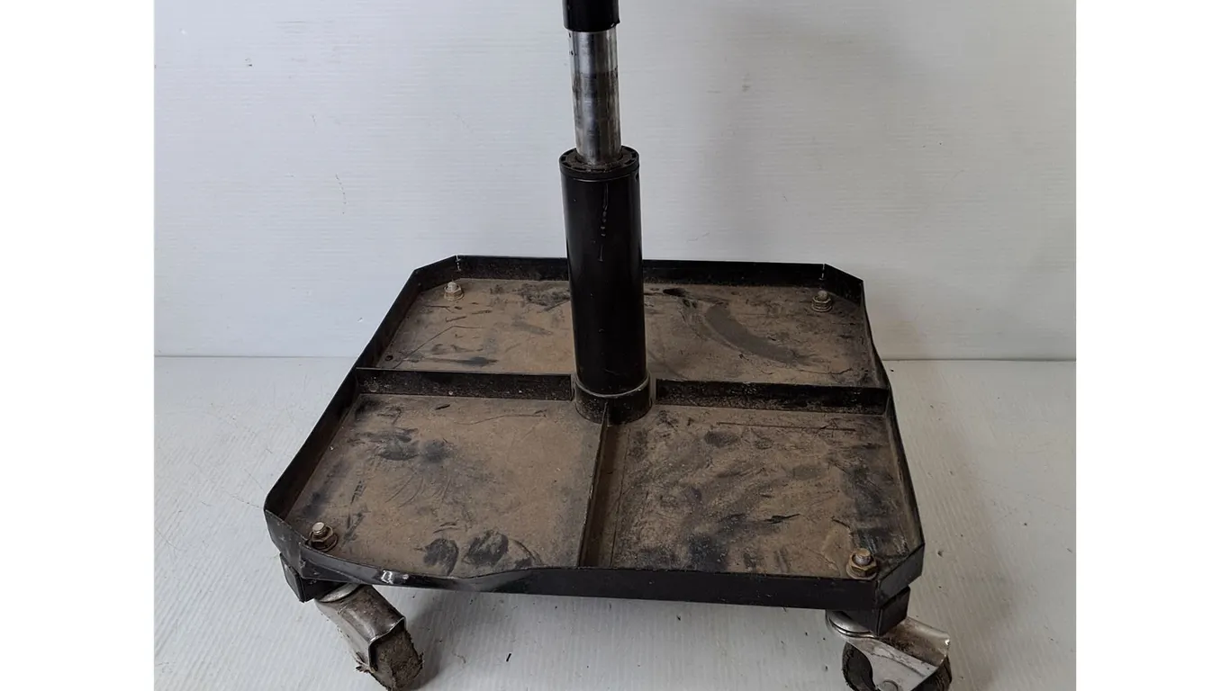 Rolling Garage Stool Base -As Is, Can't Ship