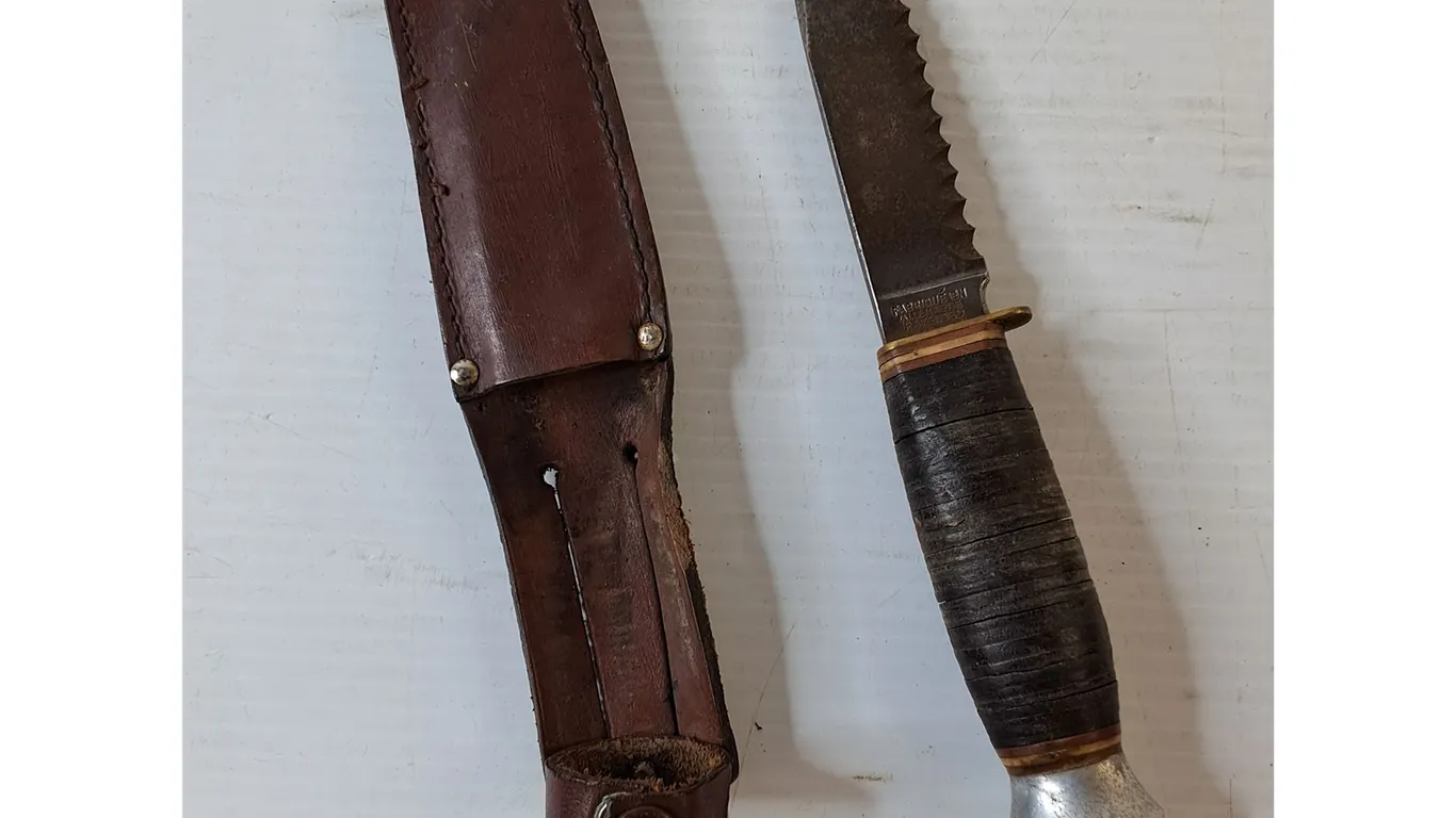 Serrated Knife with Sheath