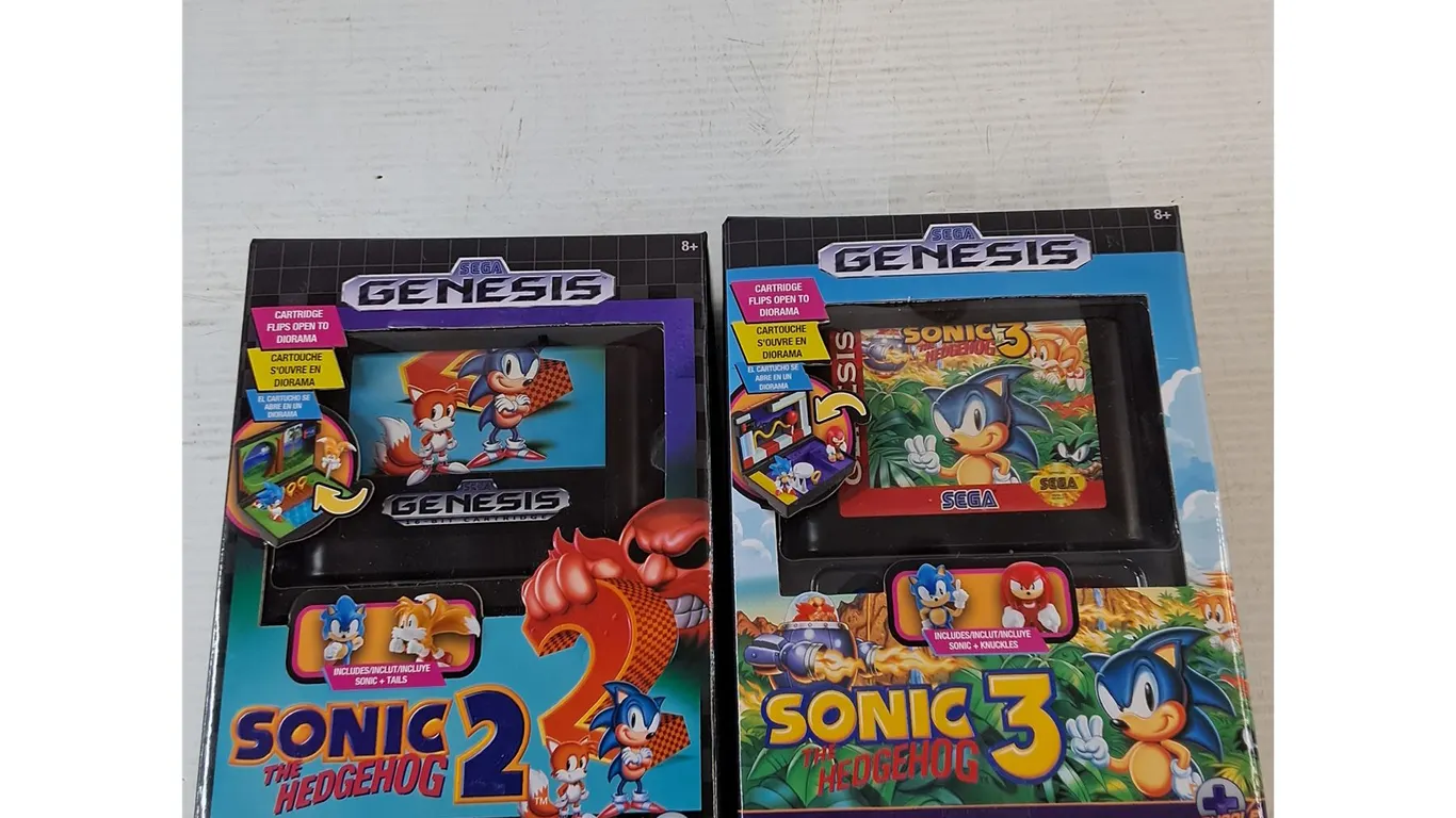 Sega Genesis Sonic 2 Sealed and 3 Opened Diorama Sets