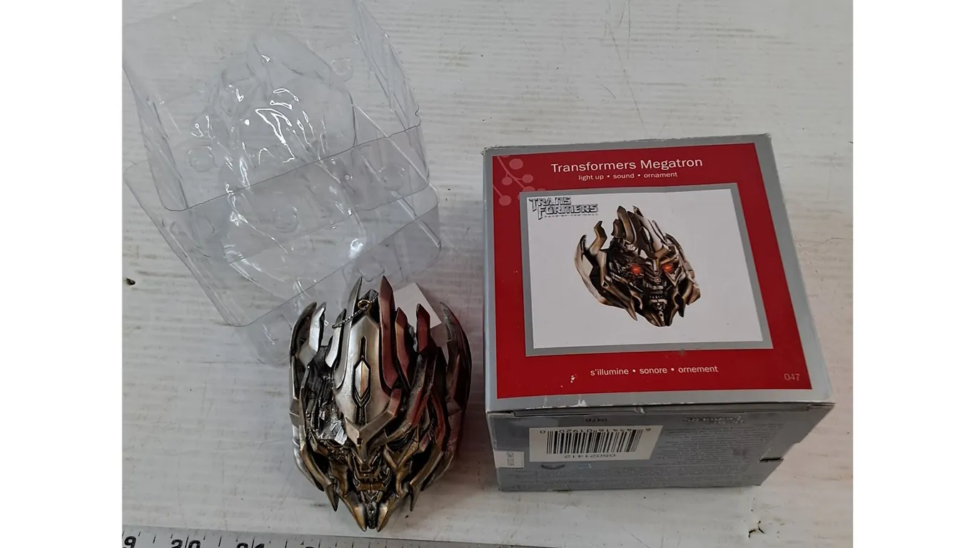 Transformers Megatron Head Christmas Ornament Untested As-Is with Box